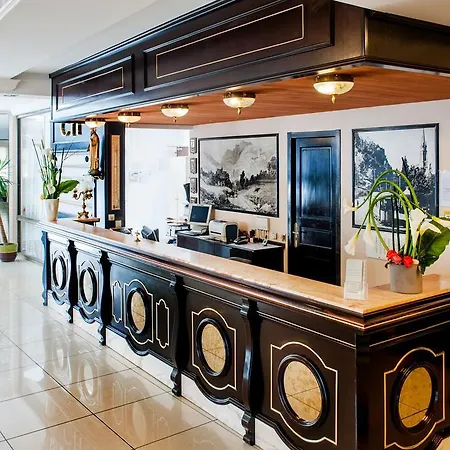 Hotel Christ Roi 4*