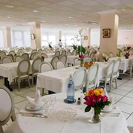 Hotel Christ Roi 4*