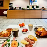 Christ Roi Hotel Lourdes