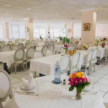 Christ Roi Hotel 4*