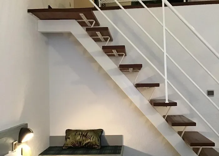 Christ Roi Готель