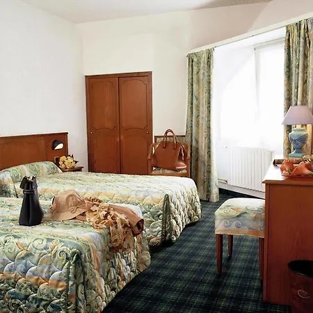 Christ Roi 4* לורדה