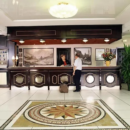 מלון Christ Roi לורדה