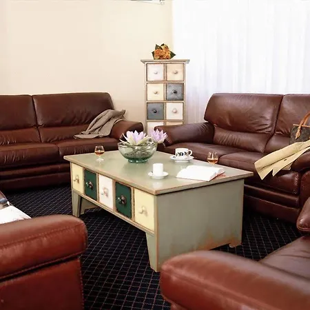 Christ Roi 4* לורדה