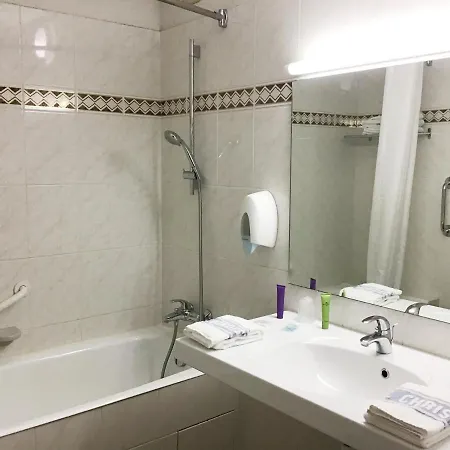 Christ Roi 4* לורדה