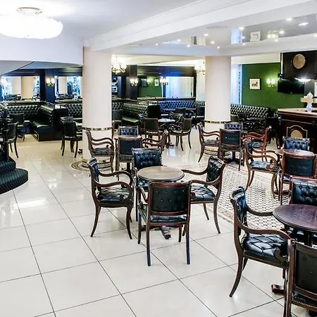 מלון Christ Roi 4*