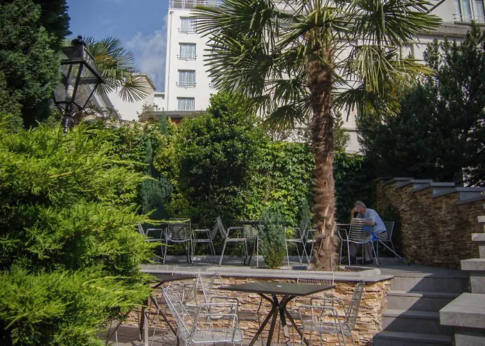 Christ Roi 4* ルルド